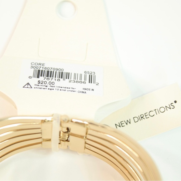 New Directions Gold Clip On Bracelet - NEW - Picture 4 of 7